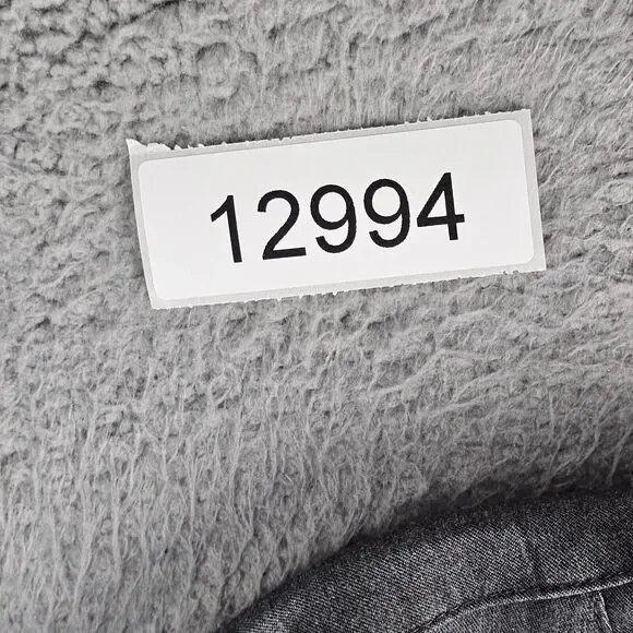 Figs Casma Scrub Top Size XL Stretch 2 Pocket Logo V Neck FW1100 - Picture 5 of 10